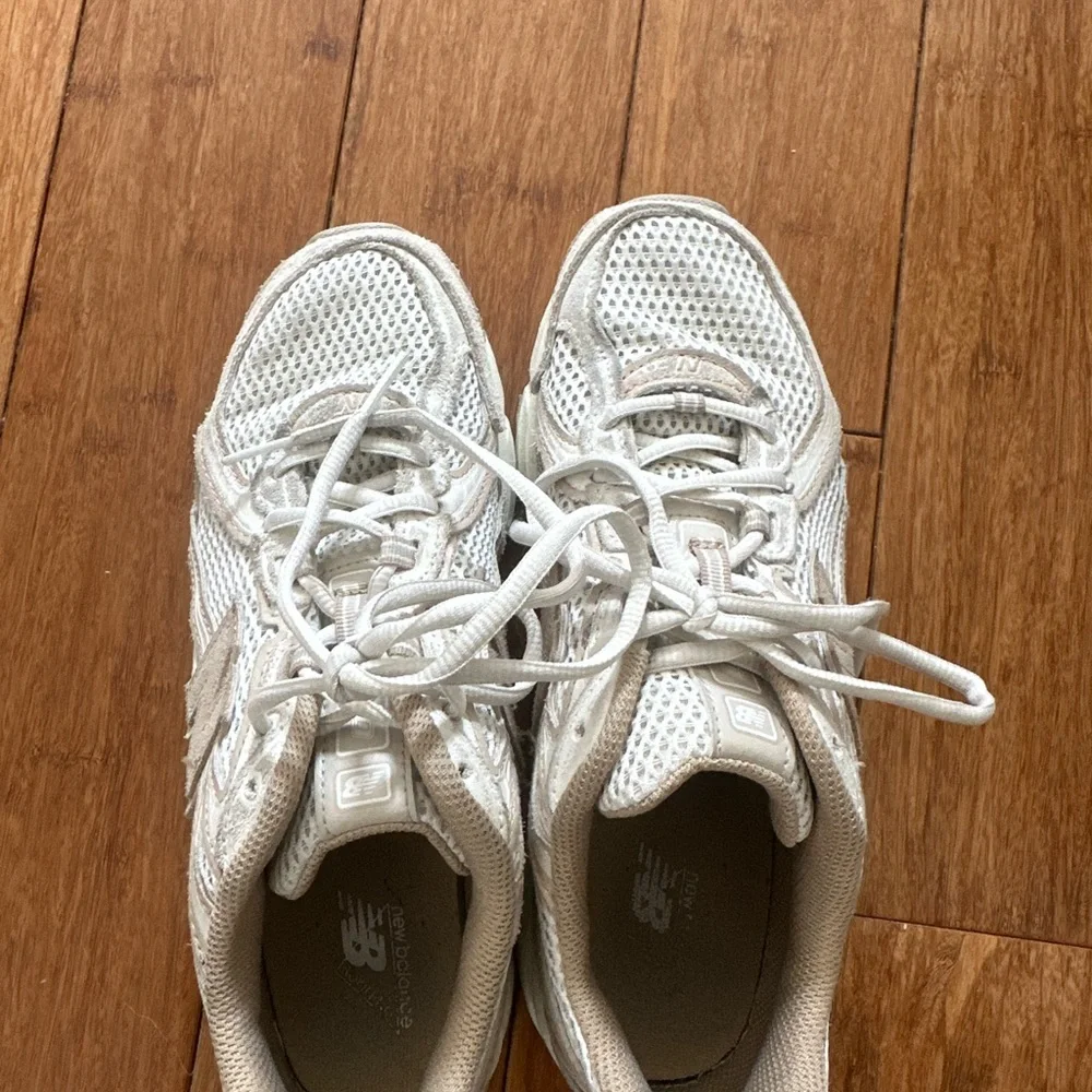 Women's Beige Athletic Shoes - Picture 2 of 4